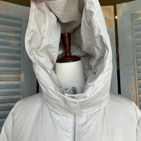 COS Hooded Recycled Down Puffer Coat Sz L Cream NWOT - Picture 8 of 16